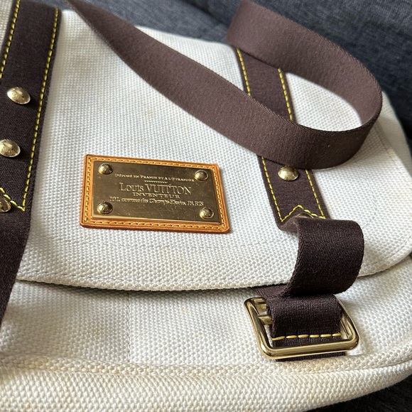 Available - Picture 2 of 7